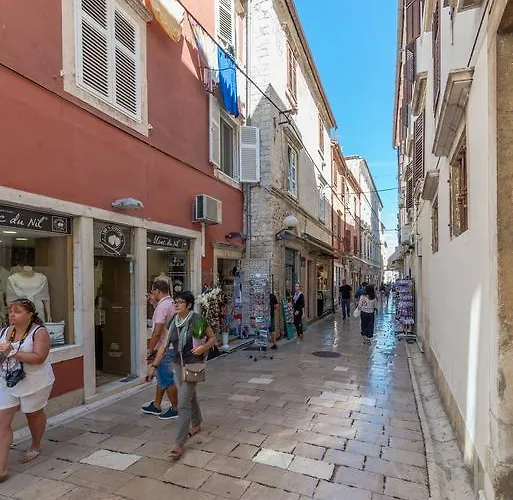 Luce Mala Апартаменты