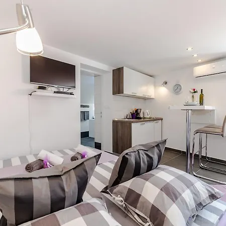 Apartment Luce Mala
